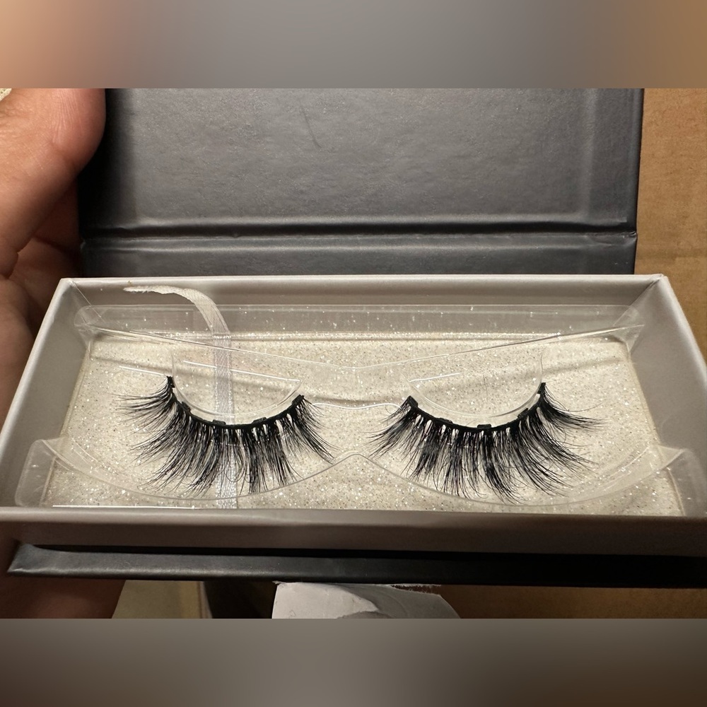 New Moxie Lash Baddy Lash Magnetic Eyelashes